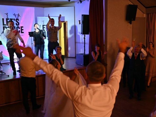 Let's Dance als Bamberger Hochzeitsband und Partyband